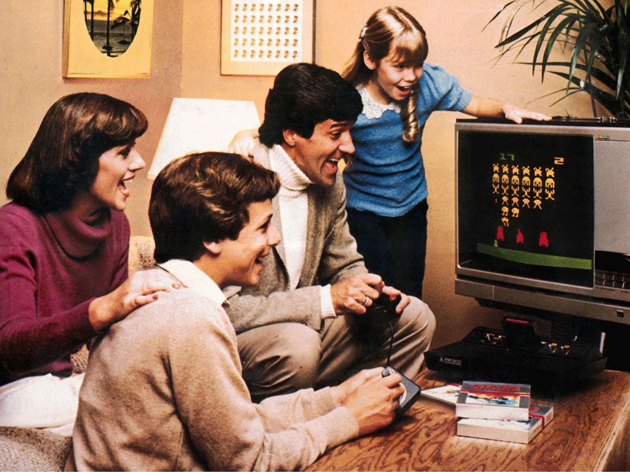 Atari 2600 game console magazine ad.